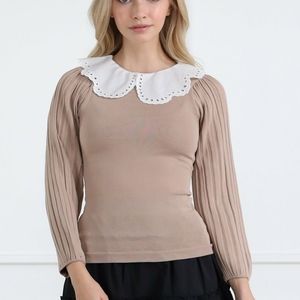 Knit Top With Collar